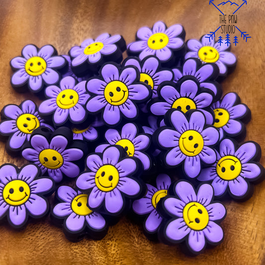 Purple smile face daisy focal