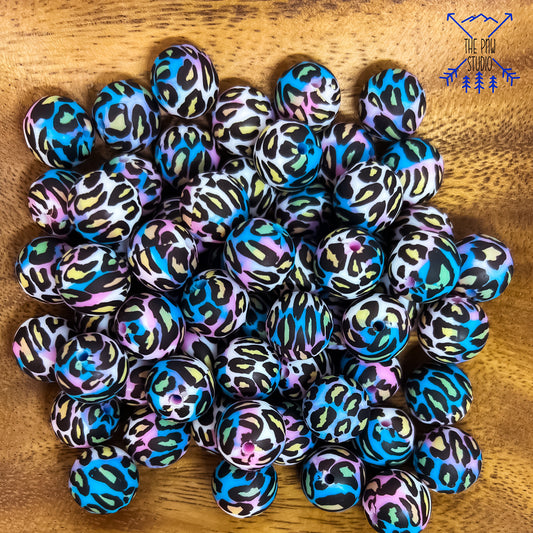 15mm Blue and Pink leopard bead