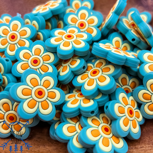 Turquoise summer flower focal